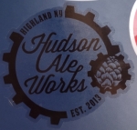 beer sticker from Hudson Brewing Co ( NY-HUDS-STI-3 )